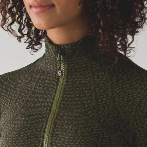 Lululemon Define Jacket 4 Black Brave Dark Olive Green - Picture 5 of 15